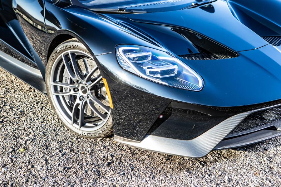 Детали экстерьера Ford GT (H121) 2018 года  (фото 31 из 85)